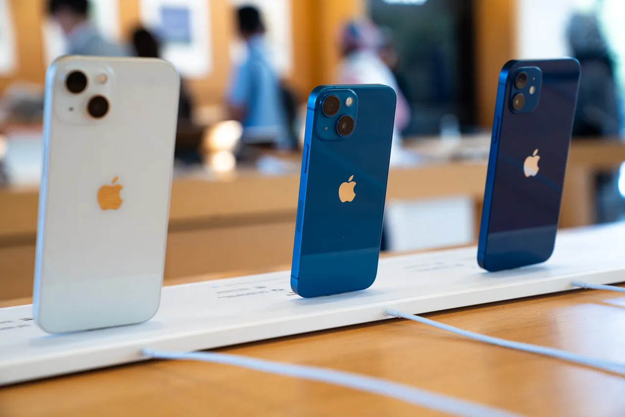 Interesting Top 10 Facts About iPhones You Didn’t Know